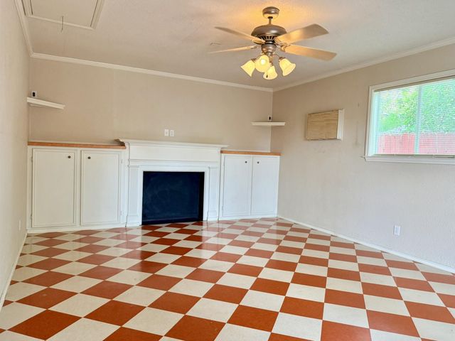 404 Normandy ST, Austin, TX 78745