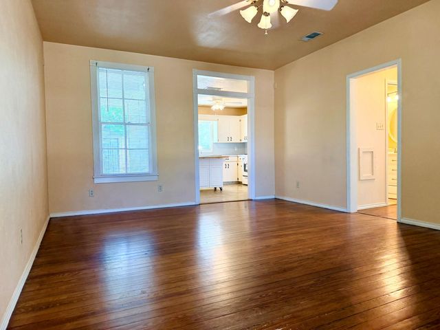 404 Normandy ST, Austin, TX 78745