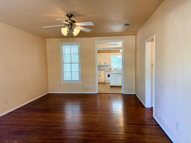 404 Normandy ST, Austin, TX 78745