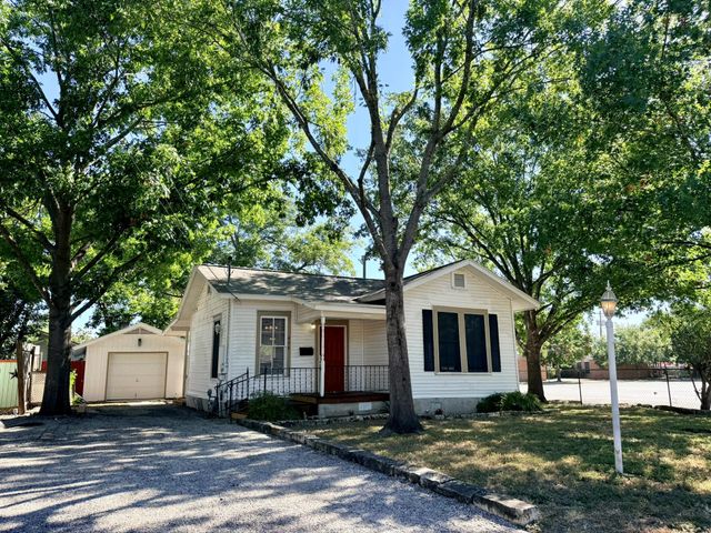 404 Normandy ST, Austin, TX 78745