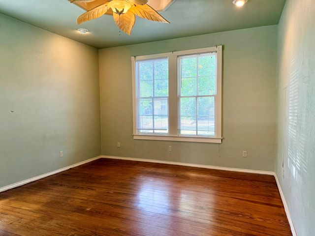 404 Normandy ST, Austin, TX 78745