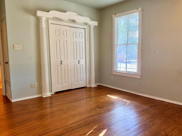 404 Normandy ST, Austin, TX 78745