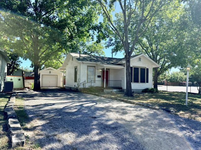 404 Normandy ST, Austin, TX 78745
