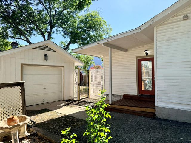 404 Normandy ST, Austin, TX 78745