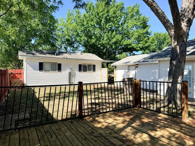 404 Normandy ST, Austin, TX 78745