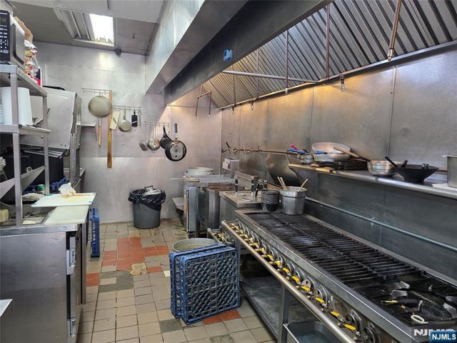 108 Broad Avenue, Palisades Park, NJ 07650