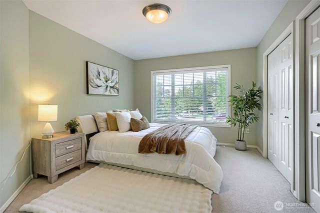 12612 SE 261st Street, Kent, WA 98030