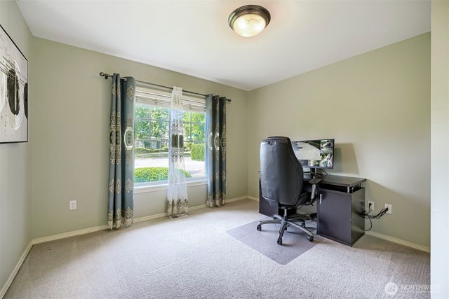 12612 SE 261st Street, Kent, WA 98030