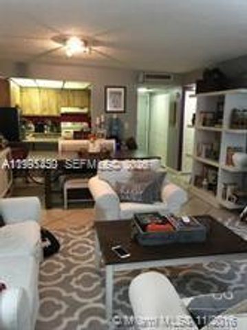 9301 SW 92nd Ave 308C, Miami, FL 33176