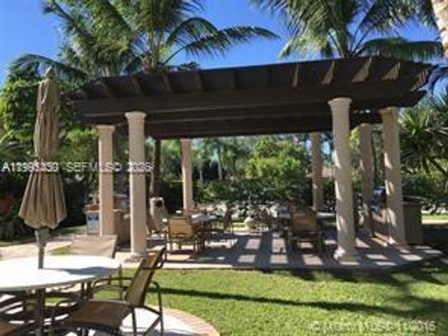 9301 SW 92nd Ave 308C, Miami, FL 33176