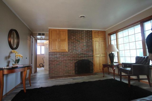 2715 S 50th STREET, Milwaukee, WI 53219