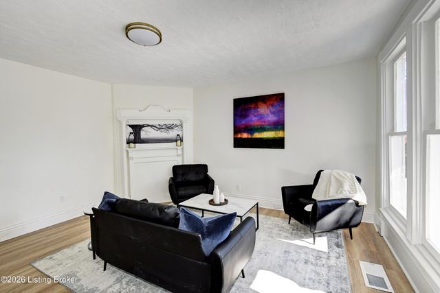 170 Pope St, Louisville, KY 40206