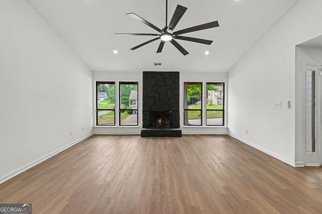 1030 Chapman Lane, Stone Mountain, GA 30088