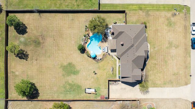 18066 Langford Lane, Talty, TX 75126