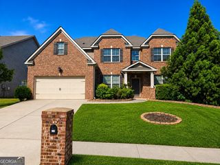 510 Georgia Circle, Loganville, GA 30052