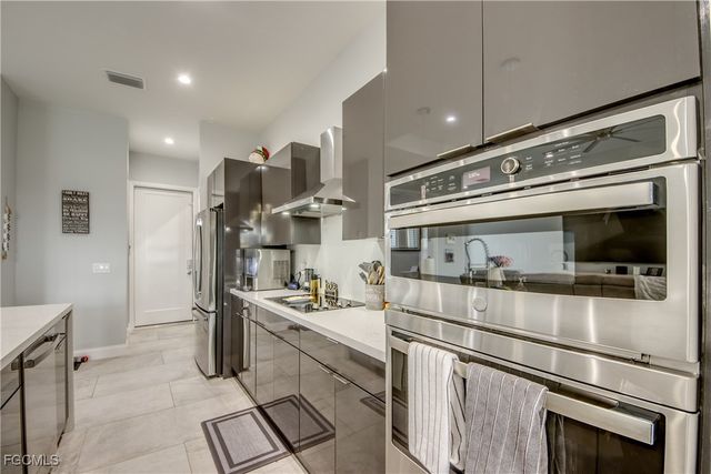 4204 NW 26th ST, Cape Coral, FL 33993