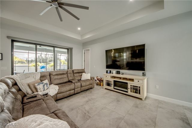 4204 NW 26th ST, Cape Coral, FL 33993