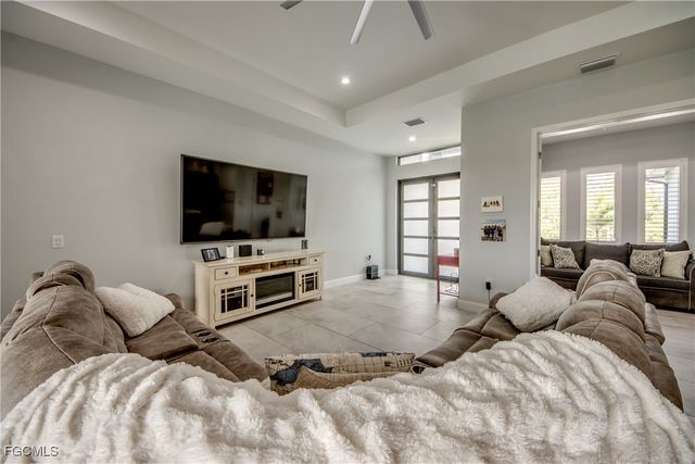 4204 NW 26th ST, Cape Coral, FL 33993