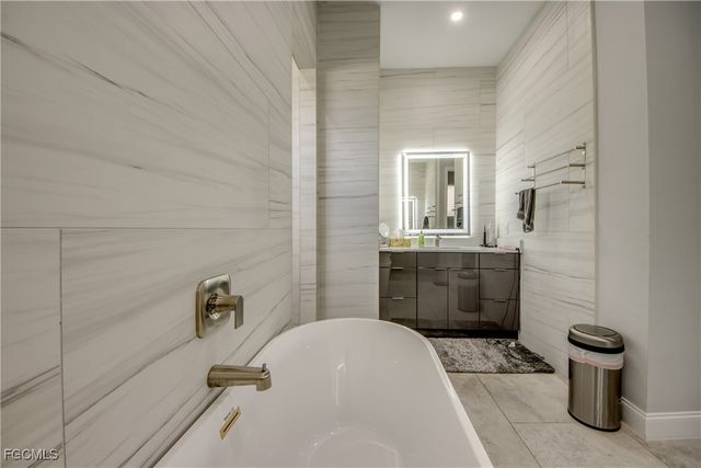 4204 NW 26th ST, Cape Coral, FL 33993