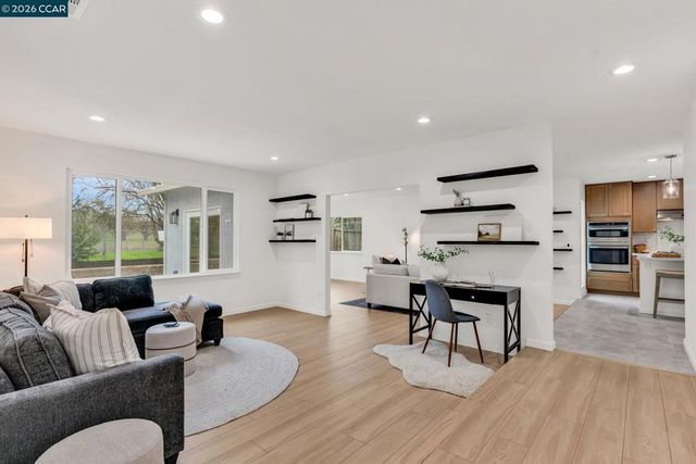 1866 Elkwood Dr, Concord, CA 94519