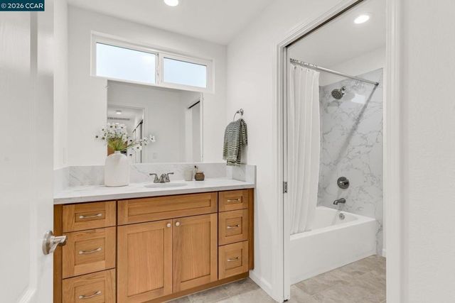 1866 Elkwood Dr, Concord, CA 94519