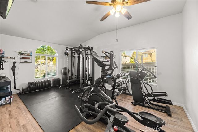 32816 Autumn Wood Cir, Lake Elsinore, CA 92530