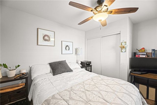 32816 Autumn Wood Cir, Lake Elsinore, CA 92530