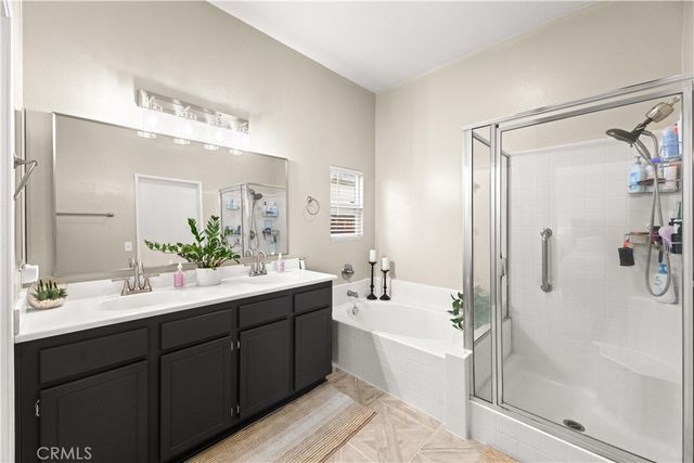 32816 Autumn Wood Cir, Lake Elsinore, CA 92530