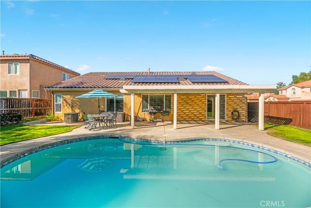 32816 Autumn Wood Cir, Lake Elsinore, CA 92530