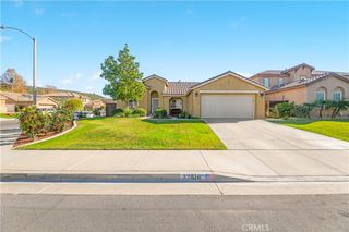 32816 Autumn Wood Cir, Lake Elsinore, CA 92530