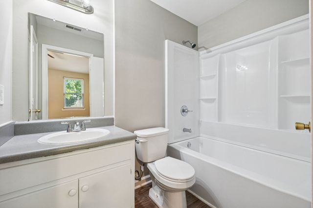 4772 Greystone St, Antioch, TN 37013