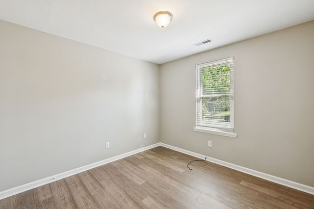 4772 Greystone St, Antioch, TN 37013