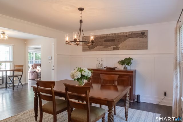 30 Crested Ridge Court, Stratford, CT 06614