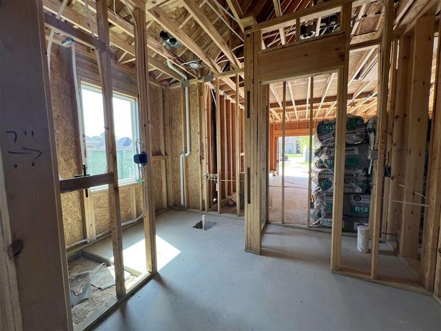1362 W Eagle's Nest Drive, Lake Charles, LA 70611