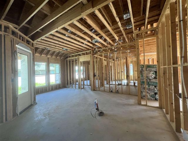 1362 W Eagle's Nest Drive, Lake Charles, LA 70611