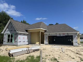 1362 W Eagle's Nest Drive, Lake Charles, LA 70611