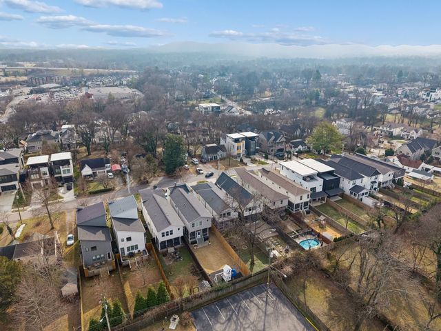 839A Dewees Ave, Nashville, TN 37204