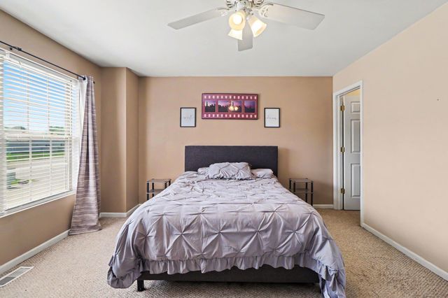 1810 Golden Oak Court, Crown Point, IN 46307