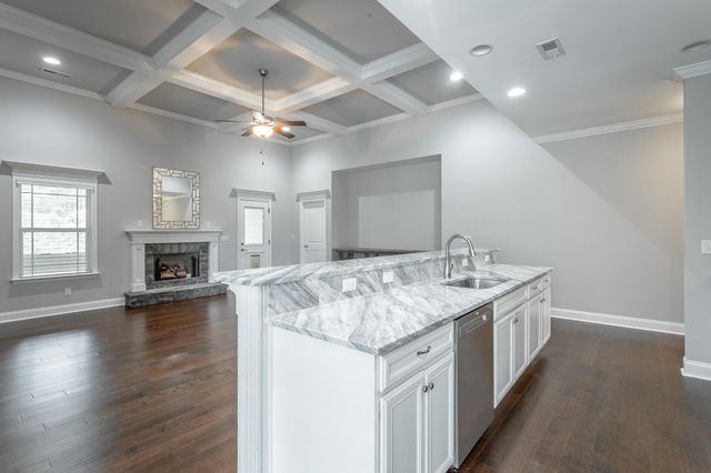 8665 Skybrook Drive, Ooltewah, TN 37363