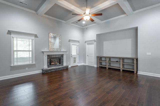8665 Skybrook Drive, Ooltewah, TN 37363