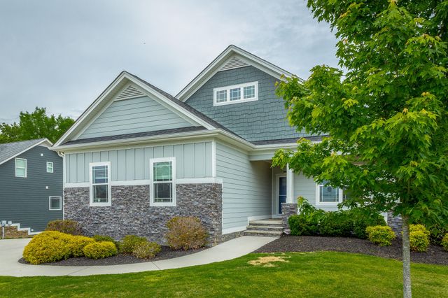 8665 Skybrook Drive, Ooltewah, TN 37363