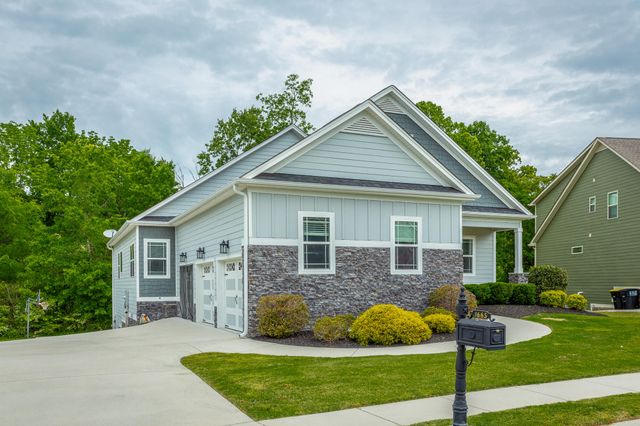 8665 Skybrook Drive, Ooltewah, TN 37363