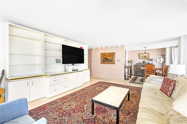 12700 Lake Avenue 1107, Lakewood, OH 44107