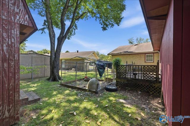 3016 Teton Circle NW, Huntsville, AL 35810
