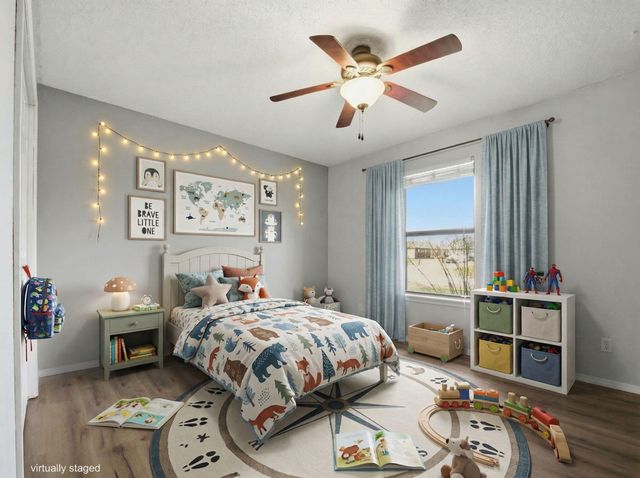 307 E Deanna Lane, Nixa, MO 65714