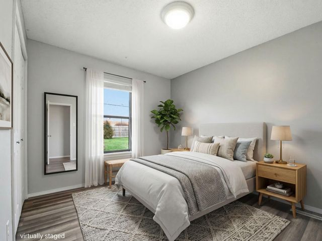 307 E Deanna Lane, Nixa, MO 65714