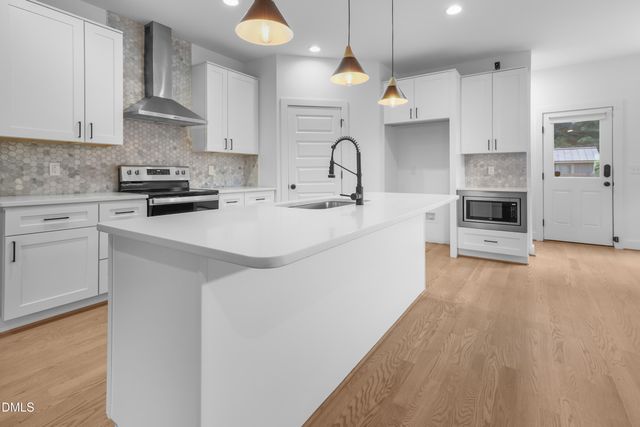 521 Terrell Road, Hillsborough, NC 27278