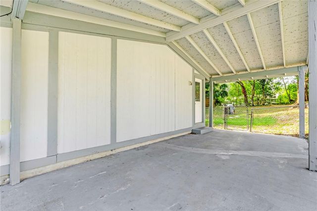133 COLOMBA ROAD, Debary, FL 32713