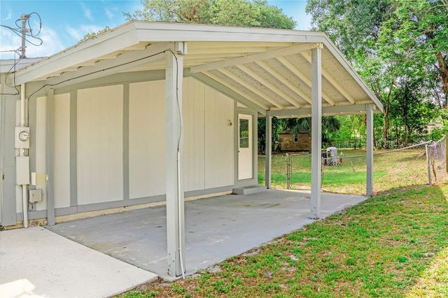 133 COLOMBA ROAD, Debary, FL 32713