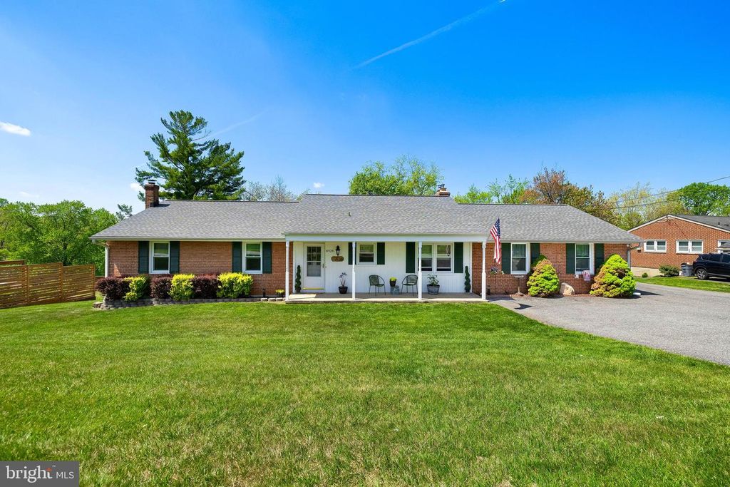 Image 1 of property listing at 8928 SATYR HILL, Parkville, MD 21234